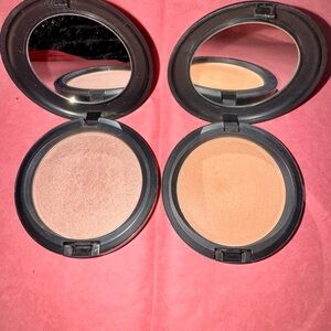 MAC M.A.C. Cosmetics Makeup Lot Iridescent Powders Star! & Belightful -Pls. Read